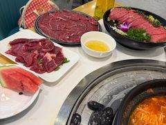 -蚝牛记涮烤牛肉餐厅(滨江国际花园店)