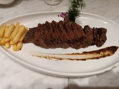 招牌牛肋骨-荣兴酒家(徐家汇店)