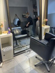-G.O.T salon