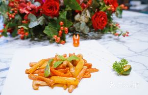 Lotus Root Stir-Fried with Pork Neck