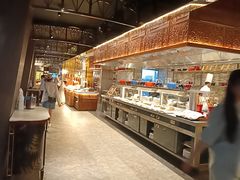 -锦厨国际自助餐厅 · 云端景观 (昆明索菲特大酒店)