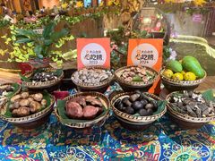 -老滇山寨•云南特色菜•地方菜•民族风情歌舞表演(金碧店)