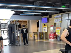 -超鹿运动(五四路恒力城店)