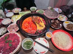 -牛市坎火锅(建设路店)