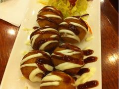 章鱼小丸子-玛格萝妮比萨屋(四平店)