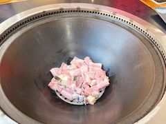 青鱼-老刘生态大鱼坊铁锅炖鱼(赛马场店)