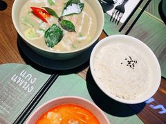中部绿咖喱鸡肉-帕蓝·暹罗料理(曲阳店)