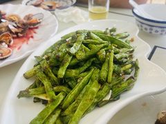 -覃记海鲜美食餐厅