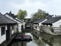 -鲁镇