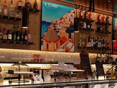 面包甜点陈列柜-IL TEATRO 精品意大利餐厅