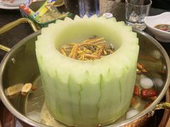 -得意咚瓜·顺德鱼生·冬瓜火锅(深圳首店)