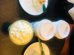 -星巴克(杭州银泰城西一店)