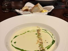-恰餐厅及酒吧 CHAR Bar & Grill (北京丽都皇冠假日店)