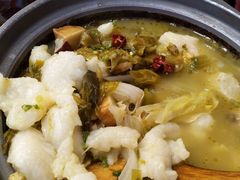 -周鱼小馆石锅酸菜鱼(活力汇店)