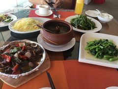 -官房大酒店-玉龙旋宫观景餐厅