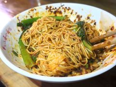 -黎氏老太婆小面馆(临华大厦店)