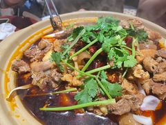 -沙胆彪炭炉牛杂煲(上海日月光广场店)