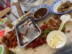 -江城燕子大排档(江汉路步行街店)