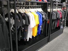 -王府井奥莱临潼小镇(临潼店)