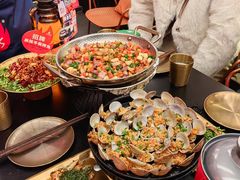 -何师烧烤Pro ·江湖川菜·小龙虾·精酿(太古里旗舰店)