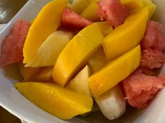 -Jonah's Fruit Shake & Snack Bar