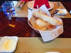 -YUE·6·西式融合餐厅(外滩六号店)