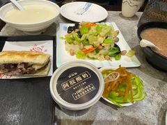 -高玛纳驴肉火烧(一世界店)