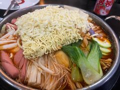 -the frypan韩国炸鸡啤酒(五路居店)