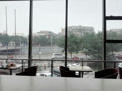 -麦当劳(展览路店)