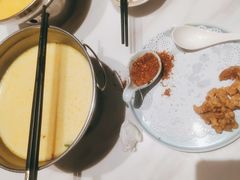-辣妹子麻辣烫