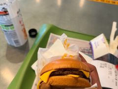 -麦当劳(国际社区店)