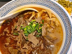 -粉吖吖·邵阳米粉(体育西路店)