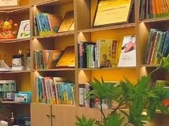 -安妮花英语·青少儿(海格堡店)