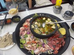 -苗家特色土烙锅·老字号