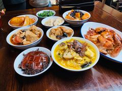 -咸亨酒店