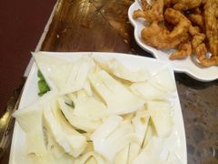 牛黄喉-憨石匠鲜菜土火锅(昆都店)