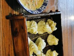 -张家巷美食(南浔店)