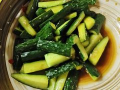 -金滏山·烤肉海鲜火锅自助(襄阳万达店)