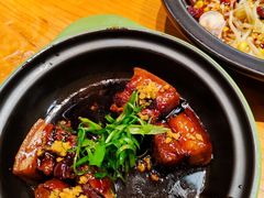 -云海肴·汽锅鸡·云南代表菜(天山百盛优客店)