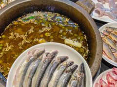 -石锅苗苗鱼(武汉首店)
