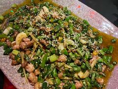 酒馆大盘兔-醉小酒馆·川菜·江湖菜·重庆菜(观音桥旗舰店)