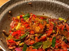 土家锅气爆鸡杂-吃饭皇帝大(长宁龙之梦店)