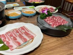 -明洞阿姨·韩式酱蟹烤肉·创意料理(三元桥店)
