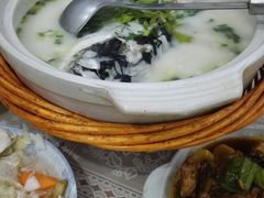鱼头汤-天乐农家鱼头王(天目湖店)