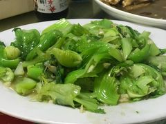 -鑫悦楼煎蟹·16年海鲜大排档