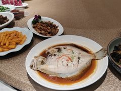 -红高粱大酒店(宁山东路店)