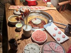 -城墙拐拐火锅(三峡广场黑金冠店)