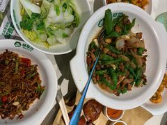 -绿草地·湘菜(7mall店)