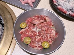 -Ant 蚂蚁洞烤肉·大营地(上海静安大悦城店)