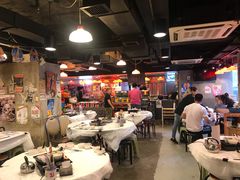 大堂-鲜入围煮花胶鸡海鲜火锅